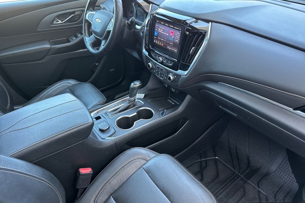 Used 2020 Satin Steel Metallic Chevrolet Premier image 21