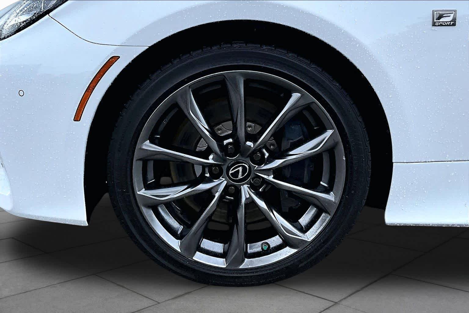 Used 2021 Ultra White Lexus F SPORT image 11
