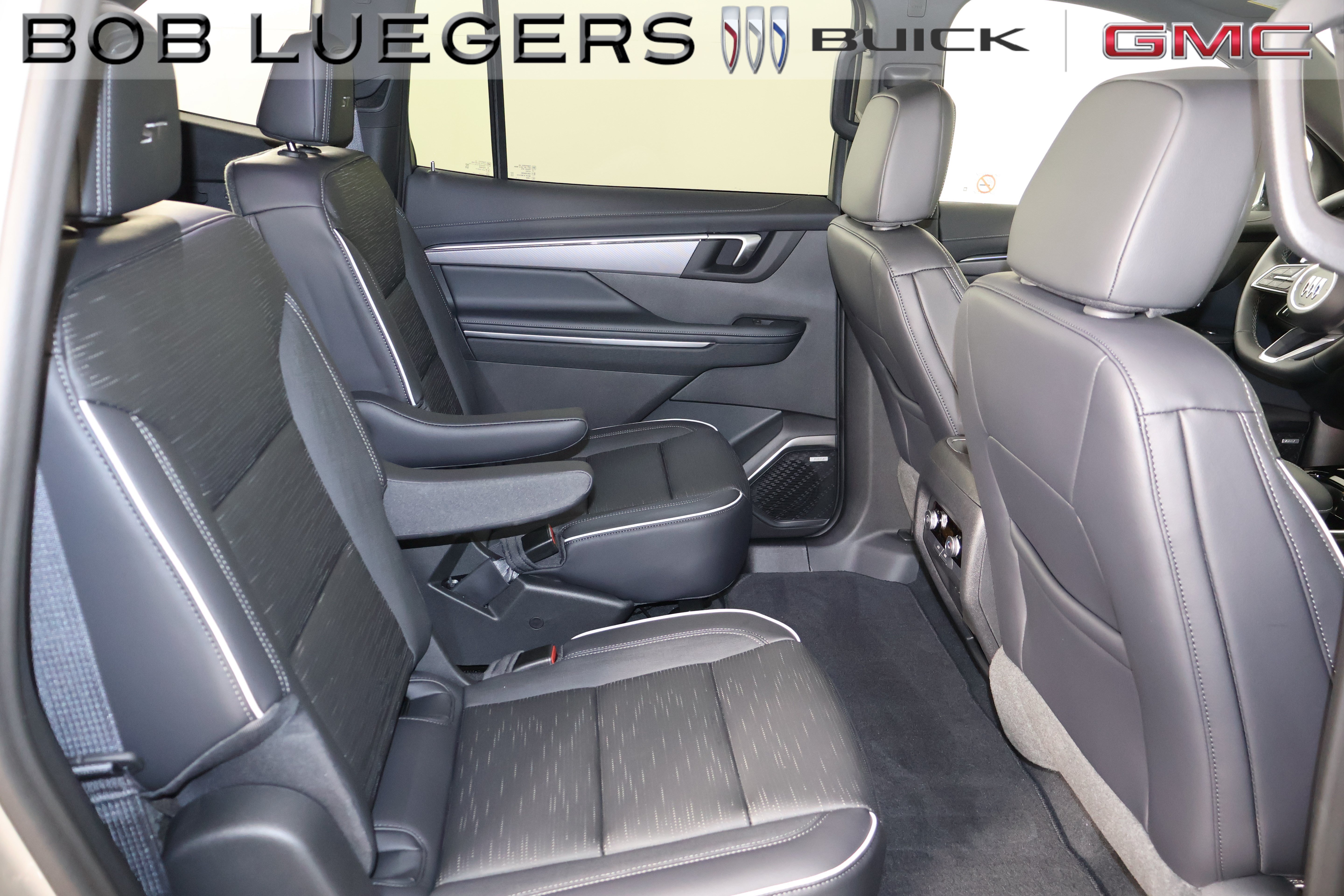 2026 Buick Enclave Sport Touring - Photo 16