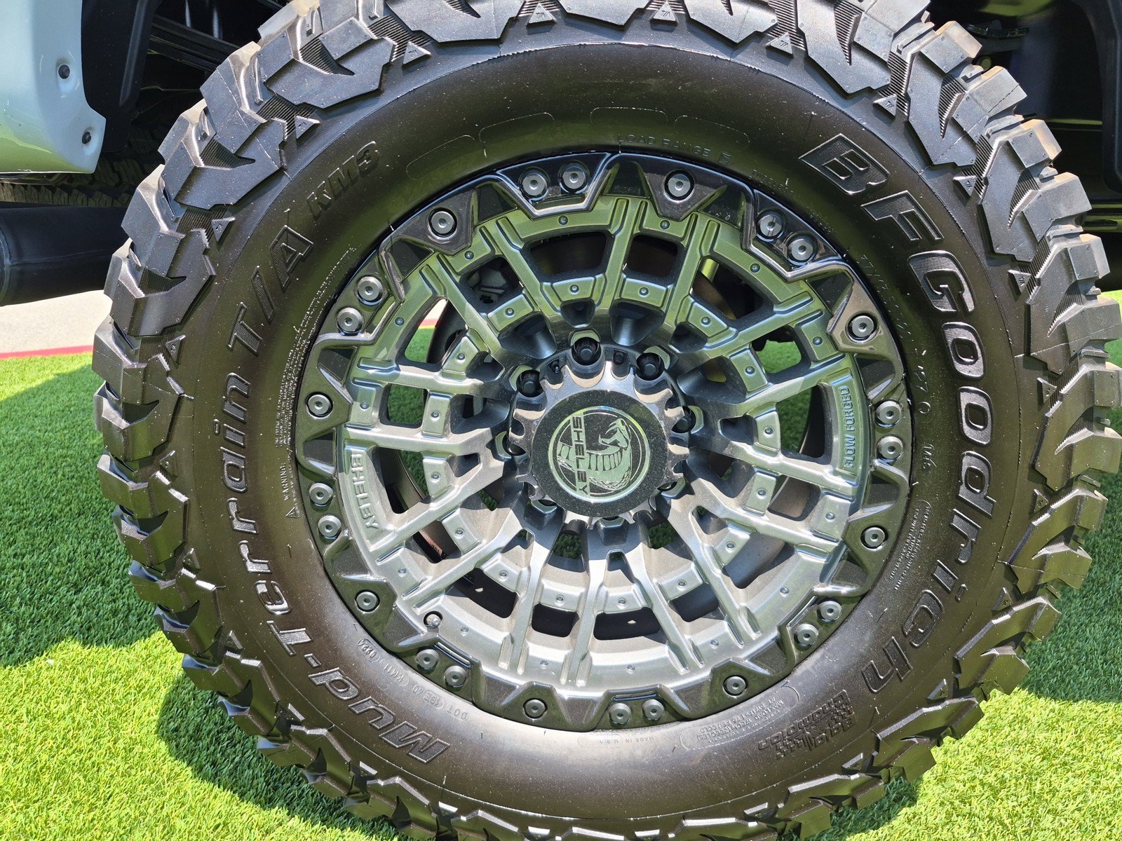 New 2026 Avalanche Ford F-250® Lariat® image 15