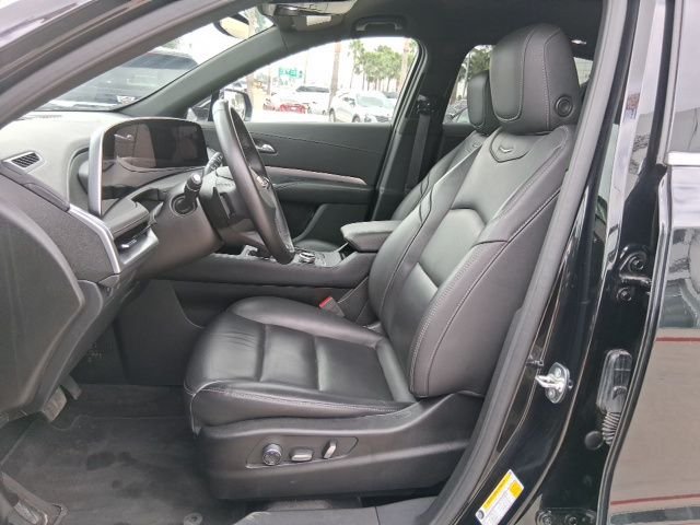 Used 2025 Black Cadillac Premium Luxury image 19