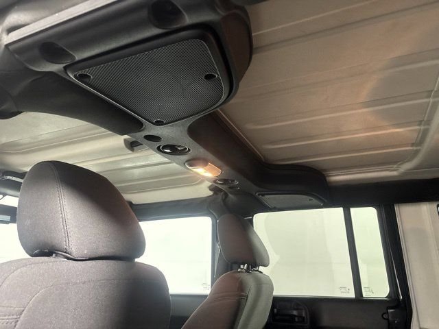 Used 2017 Black Jeep Unlimited Sport image 18