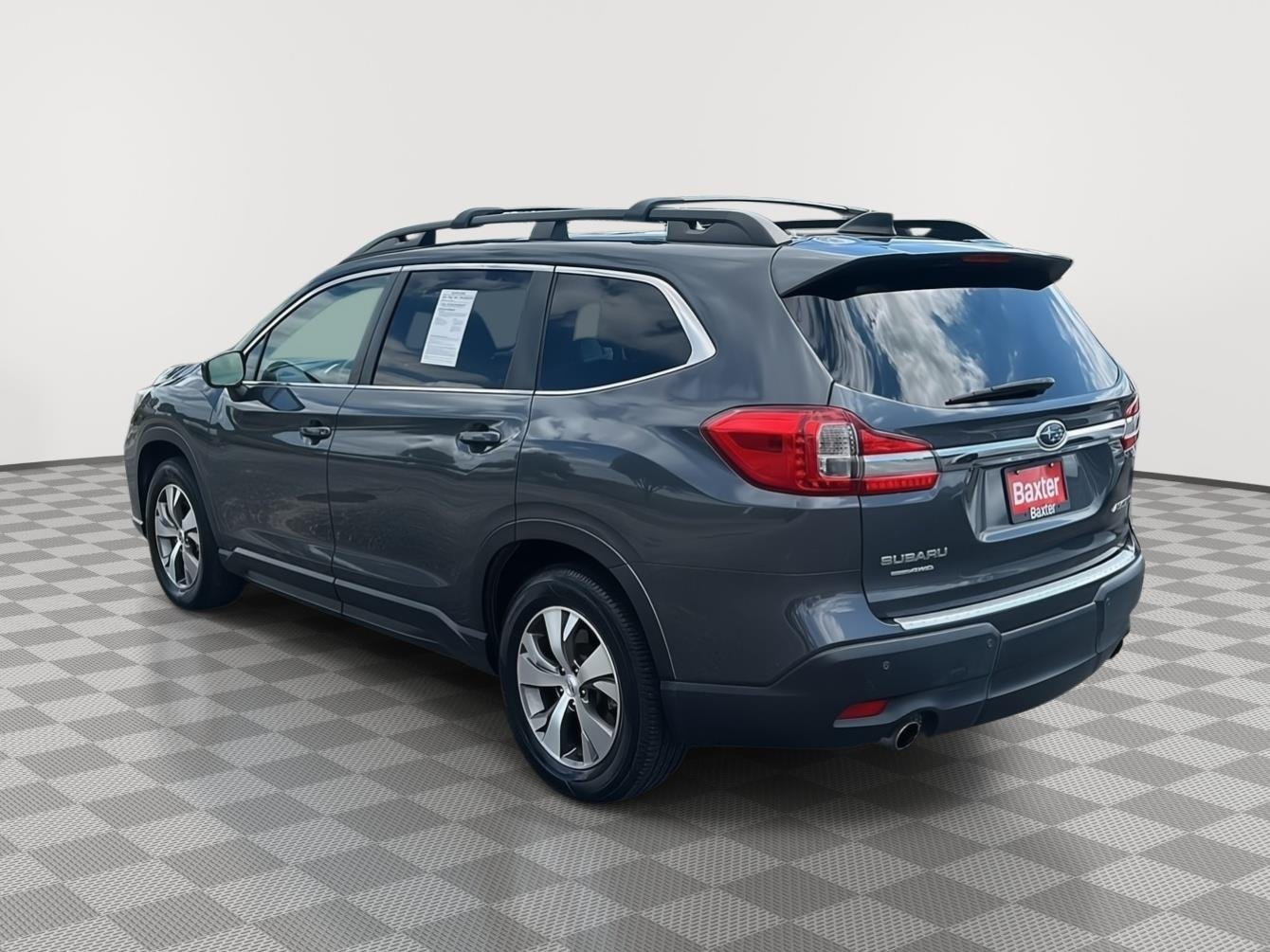 Used 2019 Magnetite Gray Metallic Subaru Premium image 16