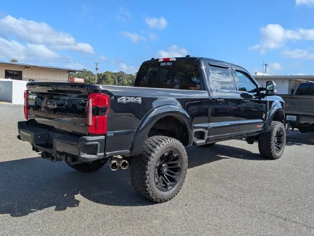 Used 2025 Black Metallic Ford XLT image 3