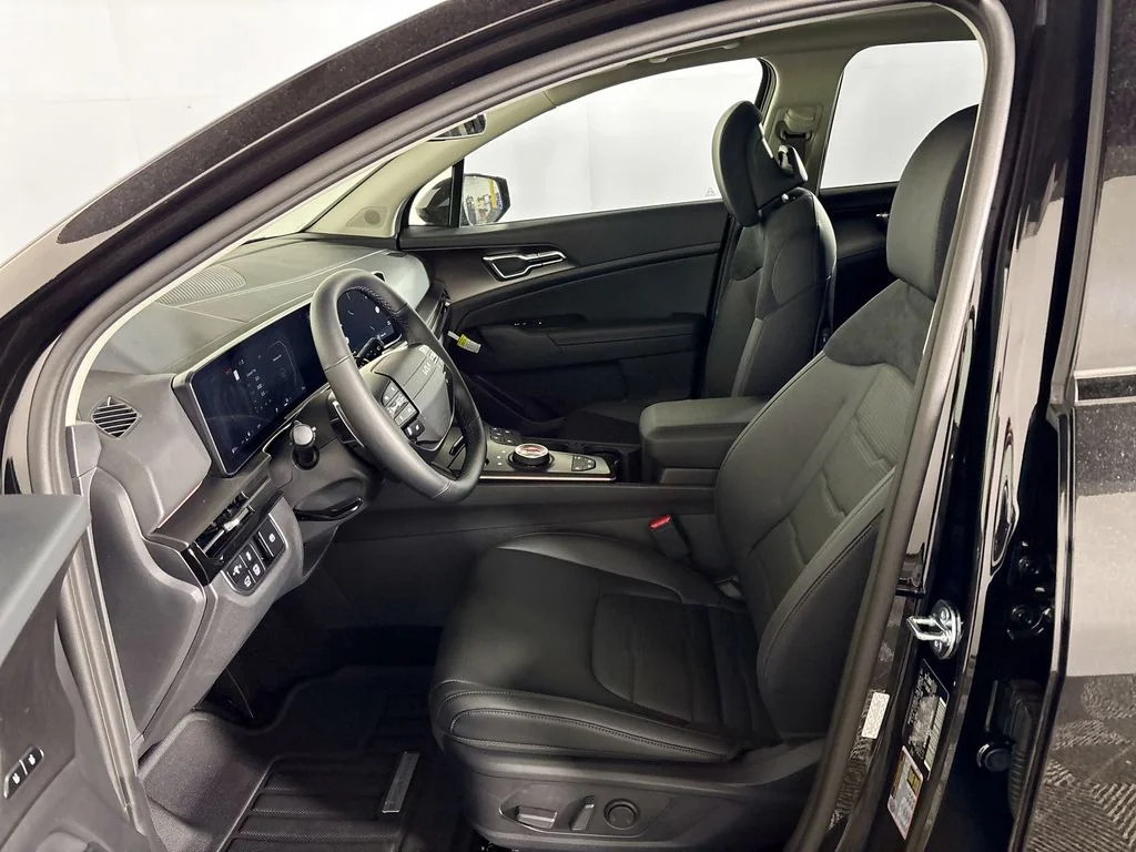 New 2026 Fusion Black Kia SX Prestige image 11