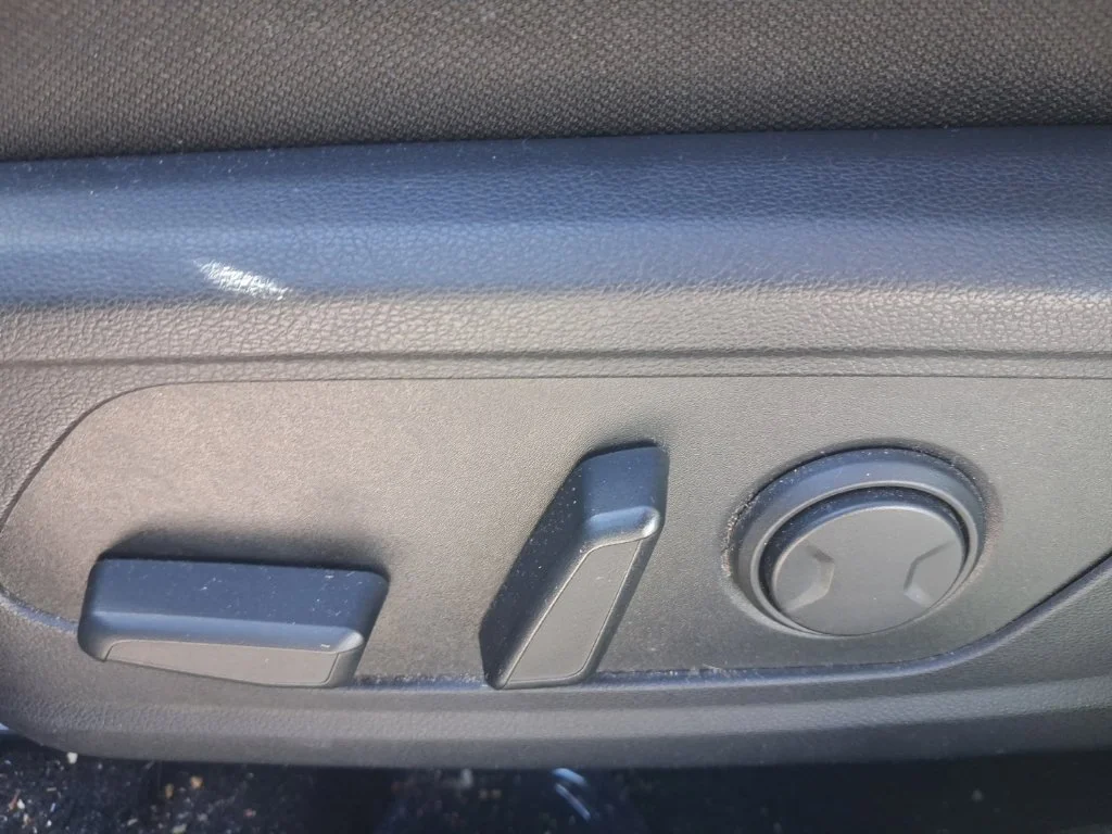 Used 2022 Blue Hyundai SEL Convenience image 14