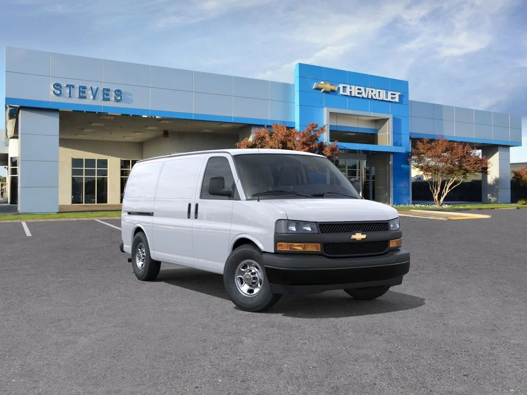 2026 Chevrolet Express 2500 Work Van HD's photo