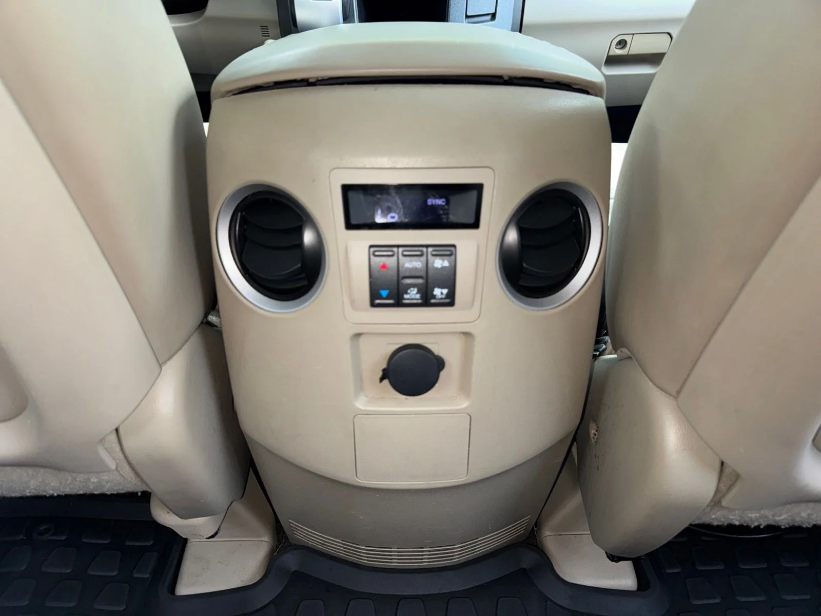 Used 2011  Honda EX-L image 24