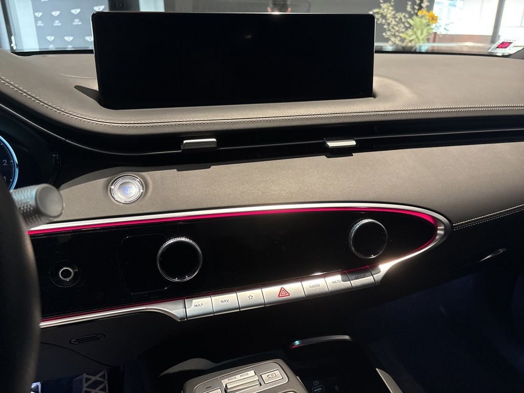 2023 GENESIS GV70 Sport - Photo 14