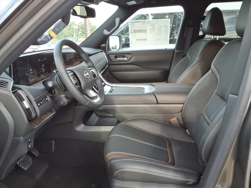 2026 Nissan Armada SL - Photo 8