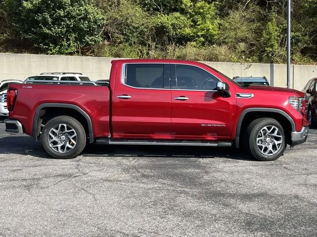 Used 2022 Cayenne Red Tintcoat GMC SLT image 2