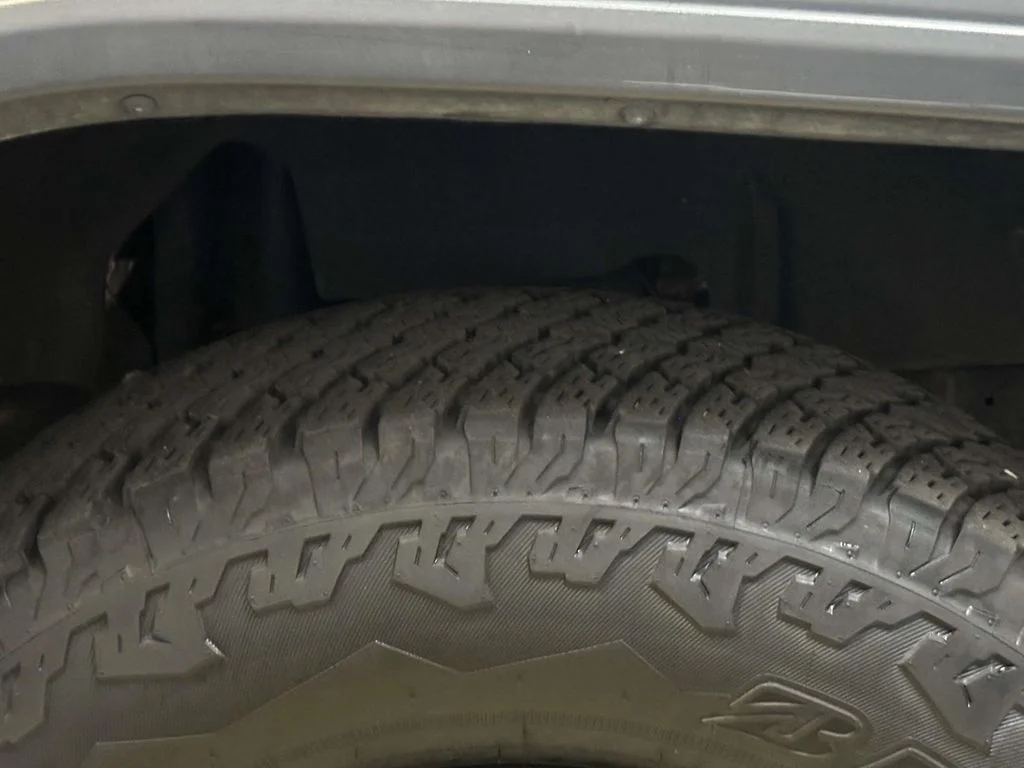 Used 2018 Gray Jeep Unlimited Sport S image 13