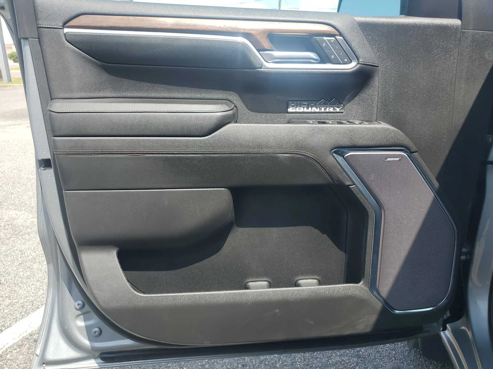 Used 2023 Sterling Gray Metallic Chevrolet High Country image 24