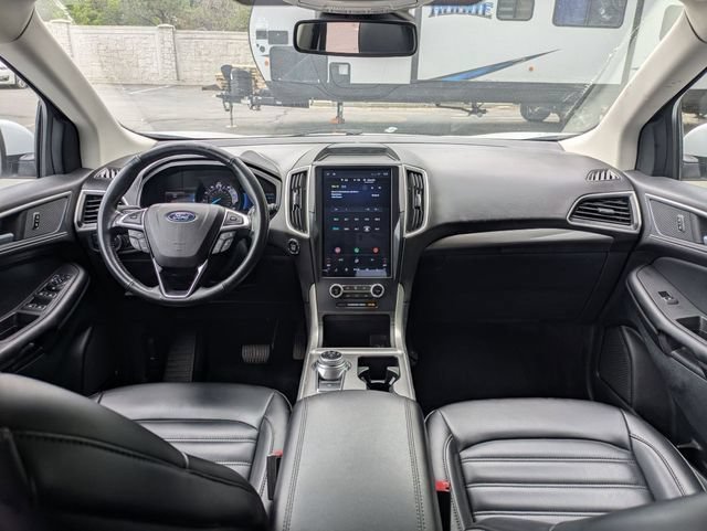 Used 2023 Oxford White Ford SEL image 27