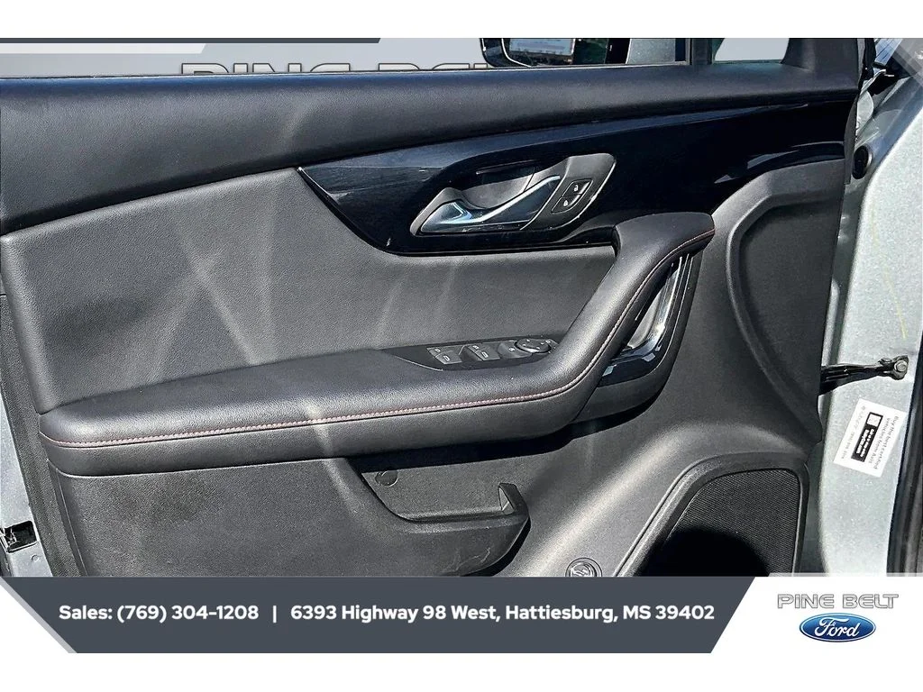 Used 2025 Sterling Gray Metallic Chevrolet RS image 17