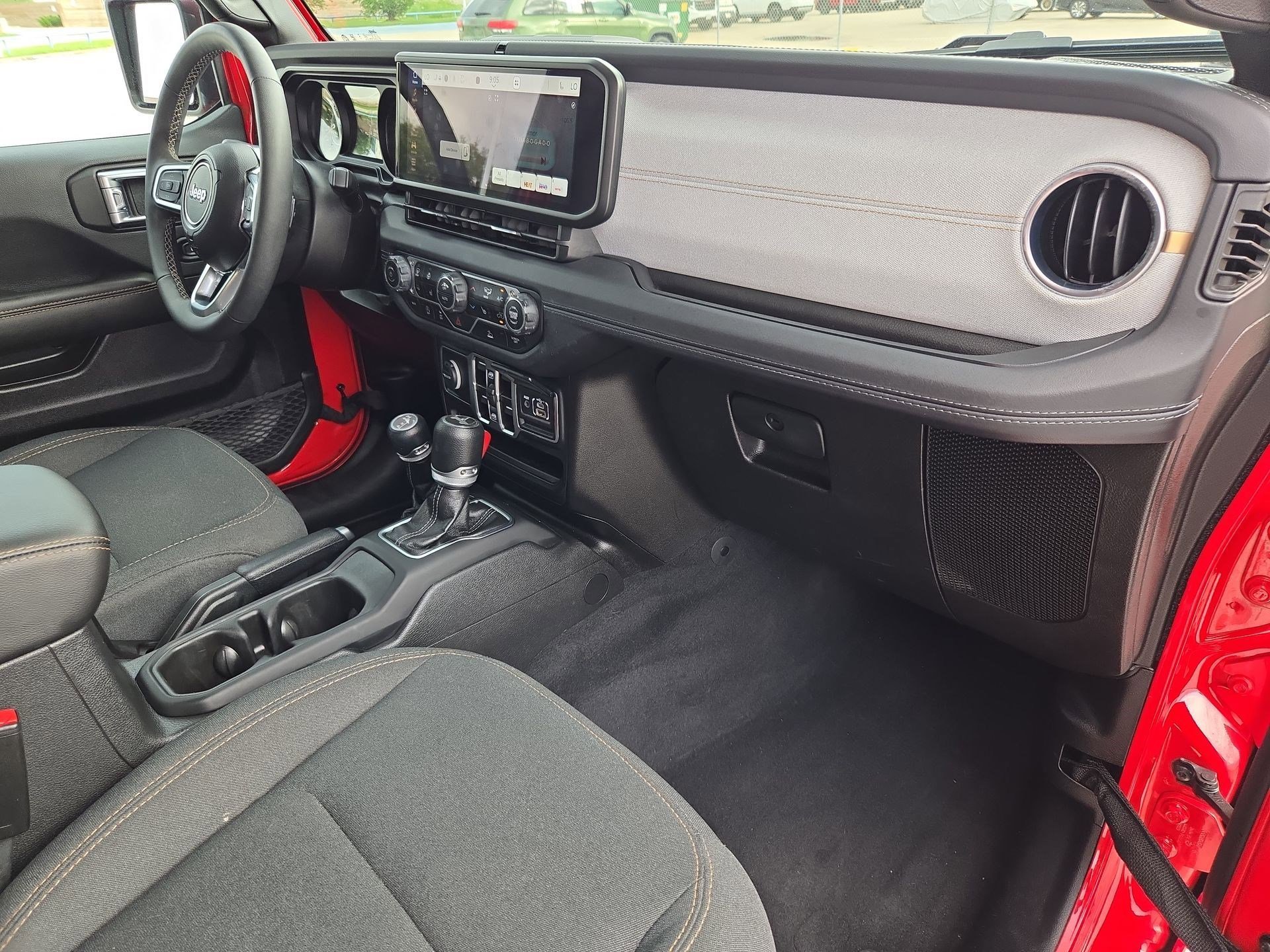 Used 2025 Firecracker Red Clearcoat Jeep Sahara image 31