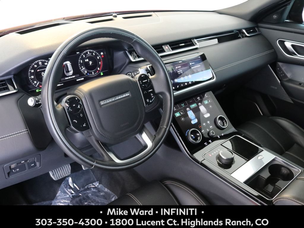 Used 2019 Red Land Rover HSE R-Dynamic image 8