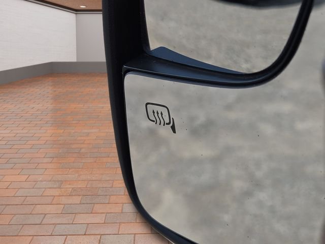 Used 2018 Burgundy Ford XLT image 17