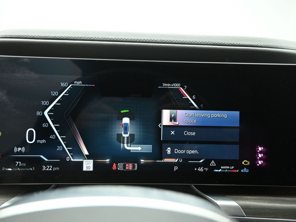 2023 BMW 760I - Image 18