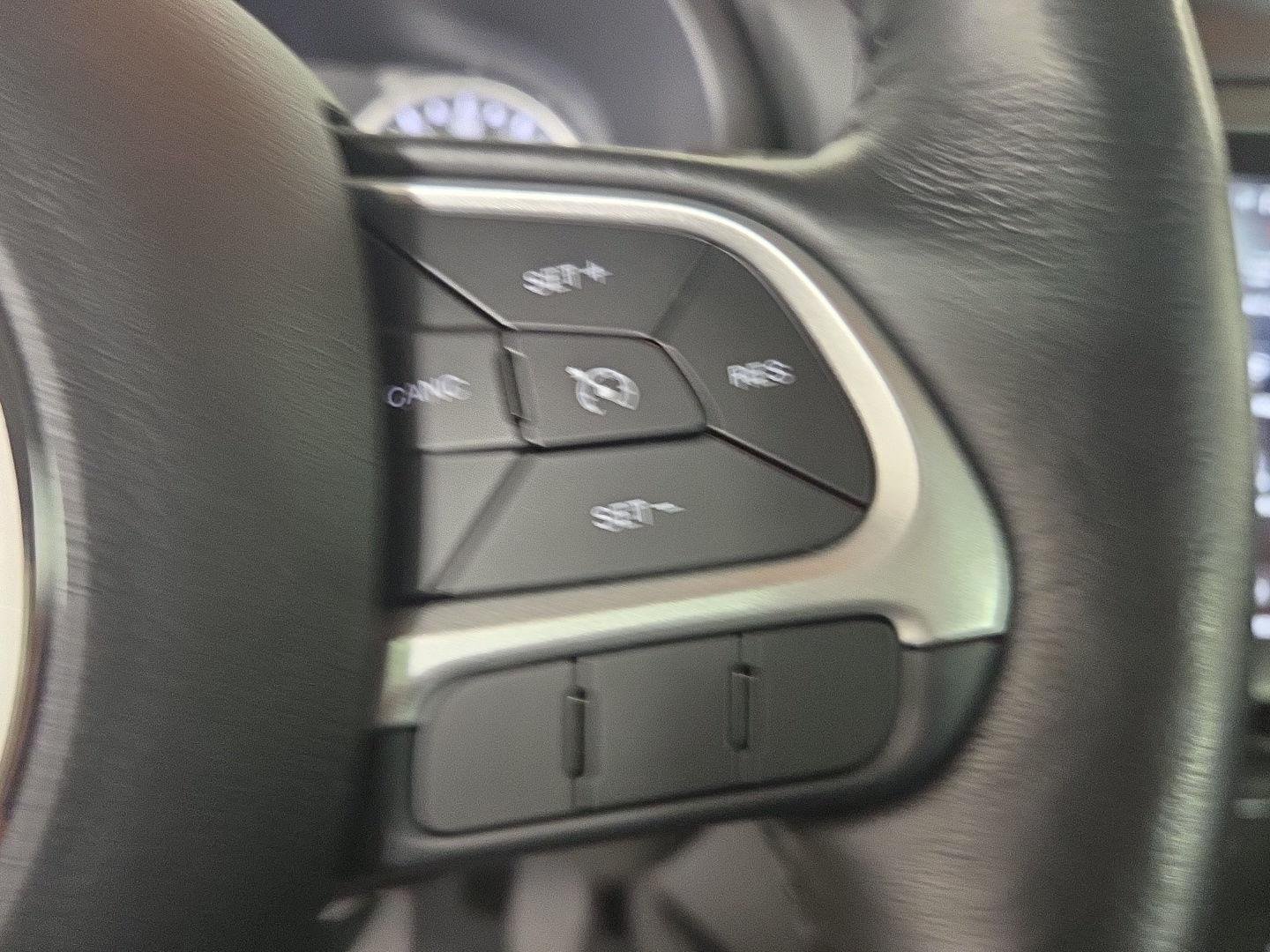 Used 2023 Graphite Gray Jeep Latitude image 18