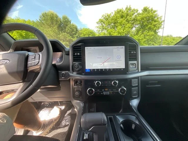 New 2026 Avalanche Ford XLT image 38