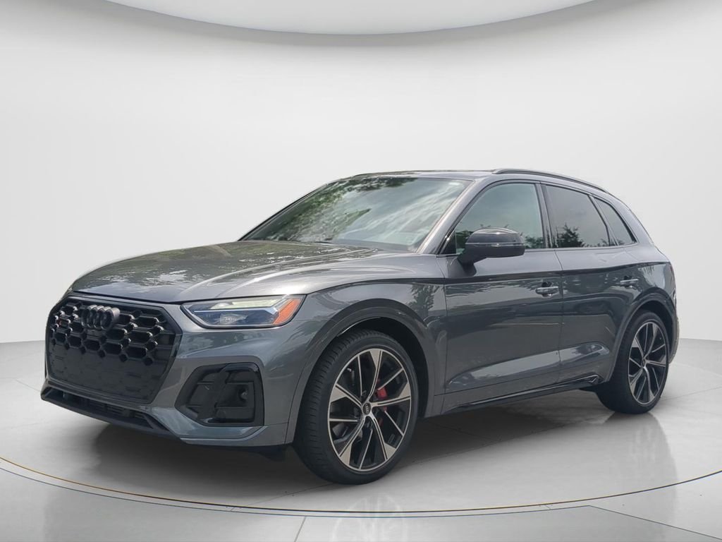2023 Audi SQ5 Premium Plus's photo