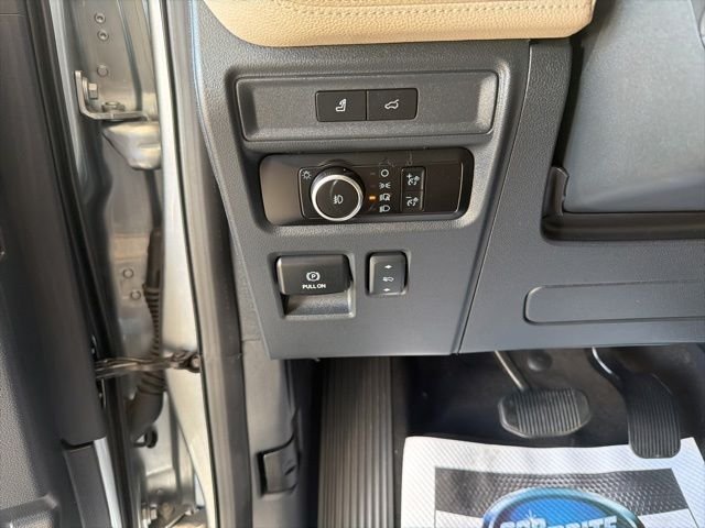 Used 2024 Silver Ford Limited image 14