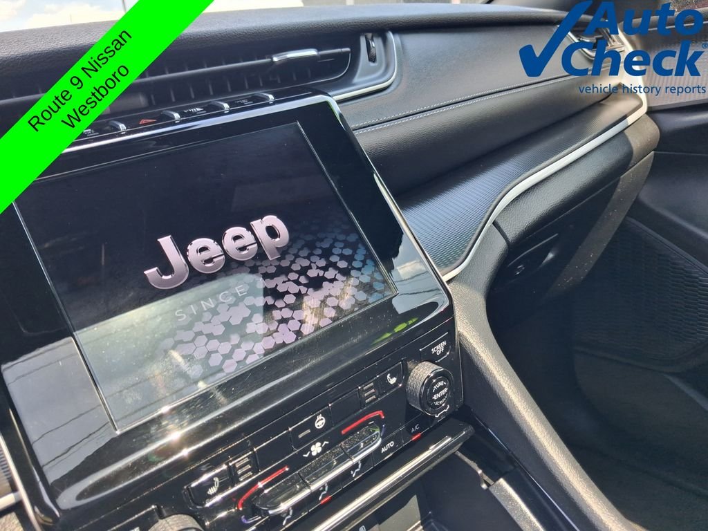 Used 2023 Red Jeep Altitude X image 20