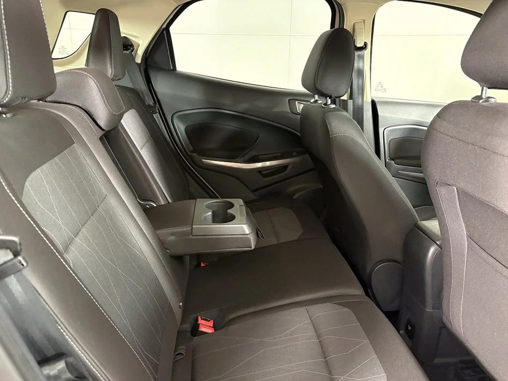 Used 2020 White Ford SE image 21