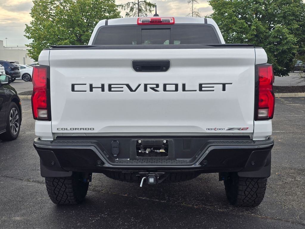 Used 2024 White Chevrolet ZR2 image 6