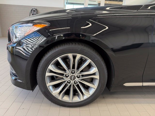 Used 2017 Black Genesis 3.8 image 9