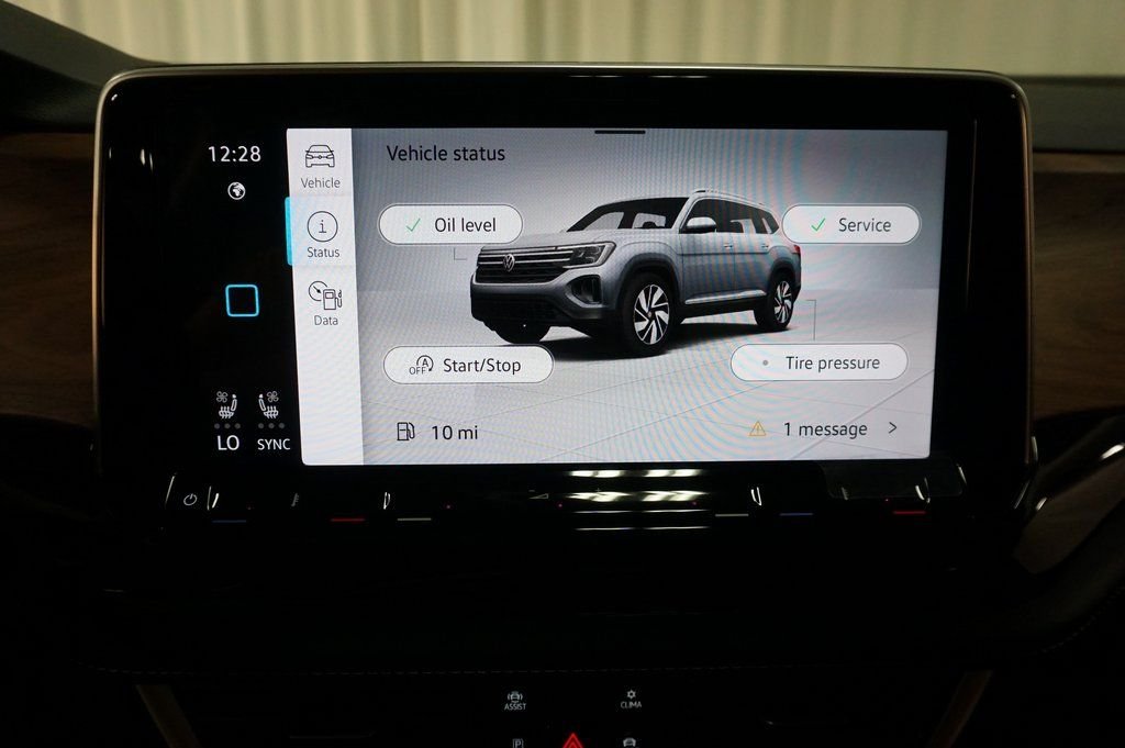 2026 Volkswagen Atlas SE w/Tech - Photo 17