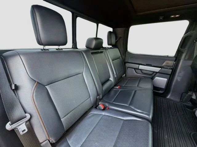 Used 2024 Gray Ford Lariat image 33