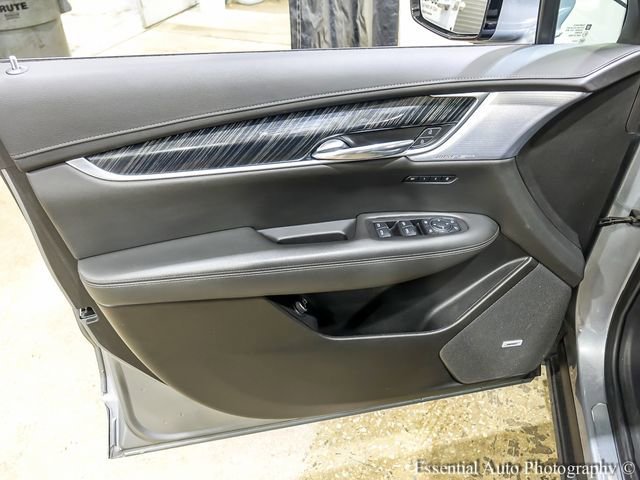 Used 2024 Argent Silver Metallic Cadillac Premium Luxury image 28