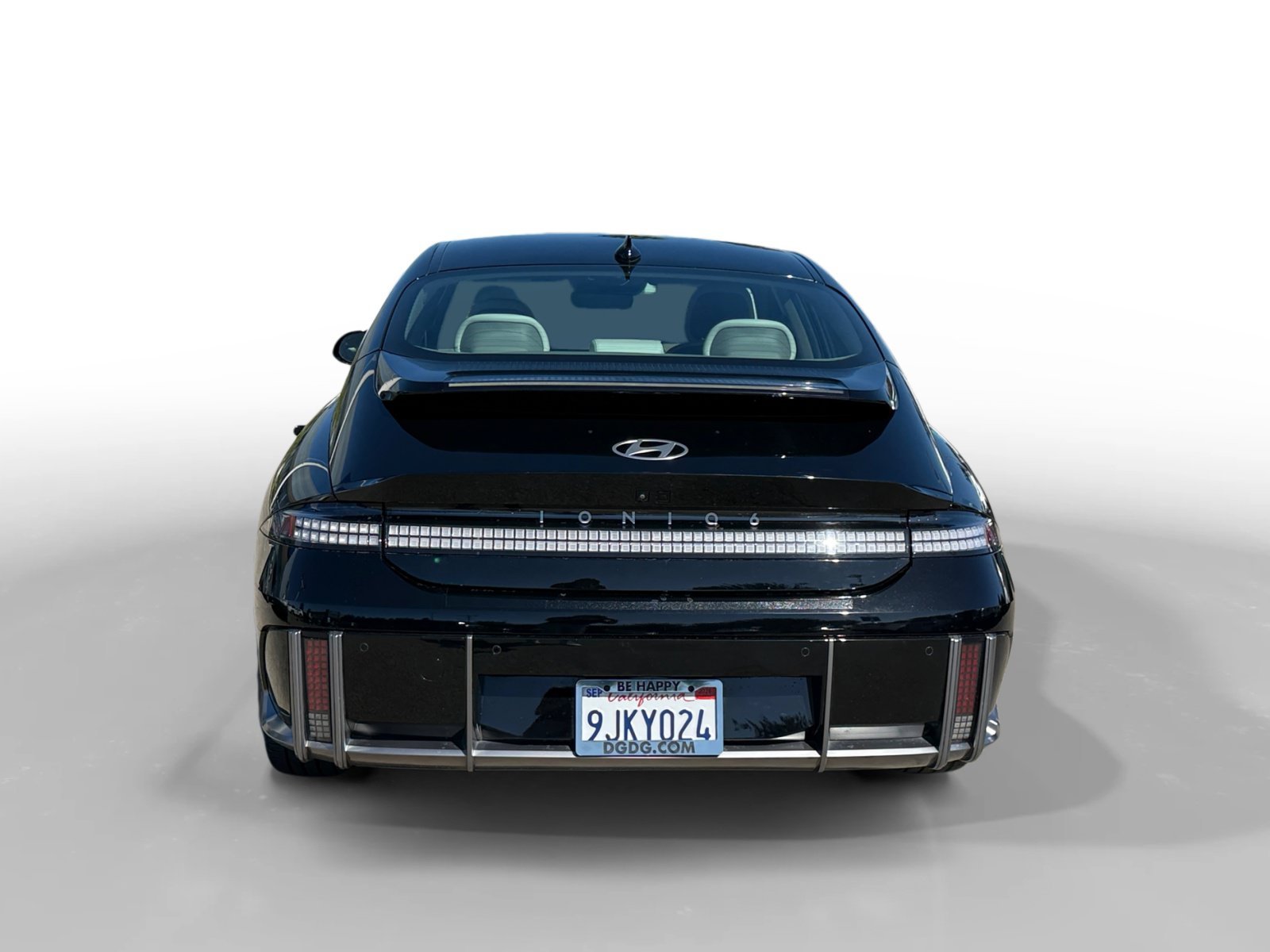 Used 2023 Onyx Black Hyundai Limited image 4