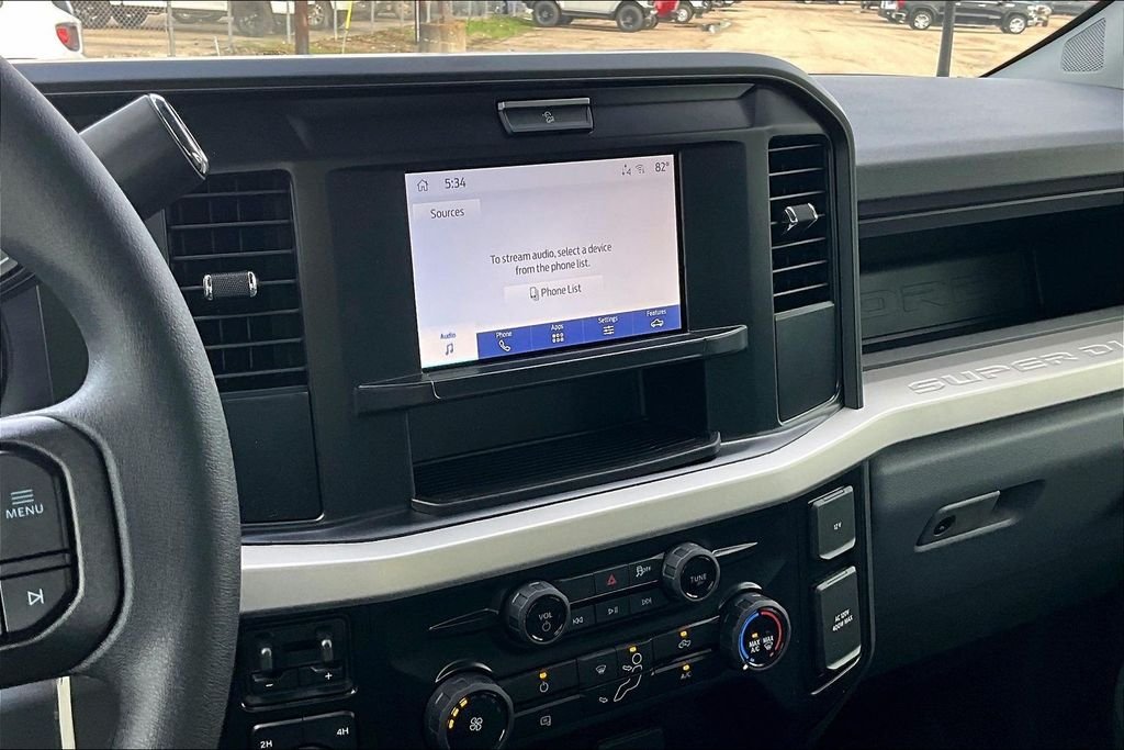 New 2026 Ford Super Duty F-250 XL 4D Crew Cab