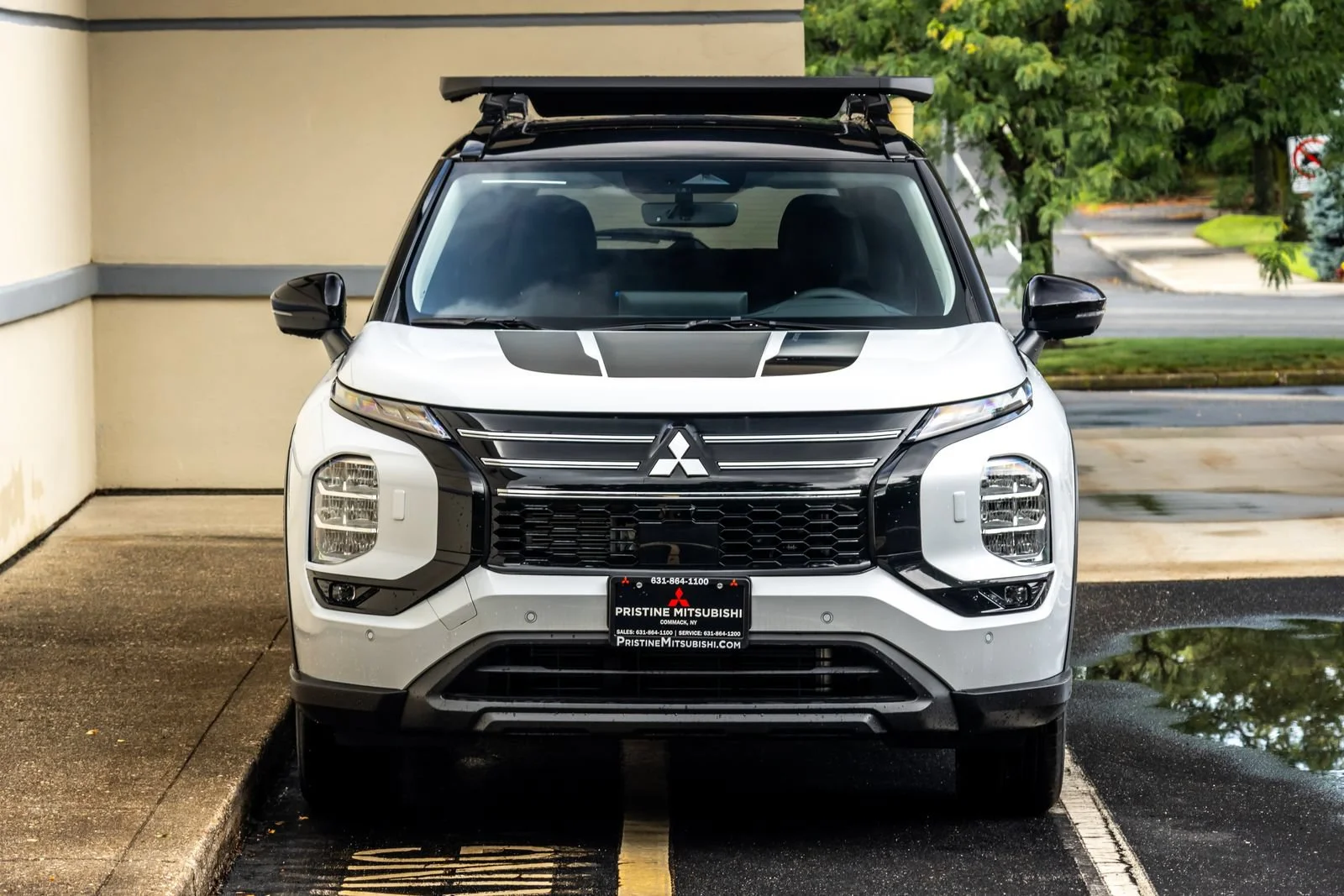 New 2026 White Mitsubishi Trail Edition image 2