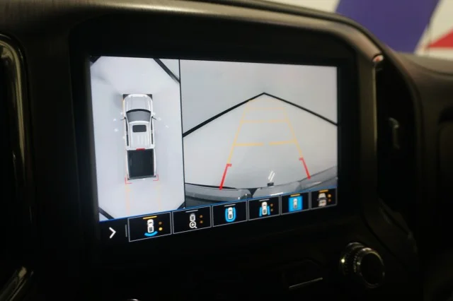 Used 2020 Dark Sky Metallic GMC Denali image 34
