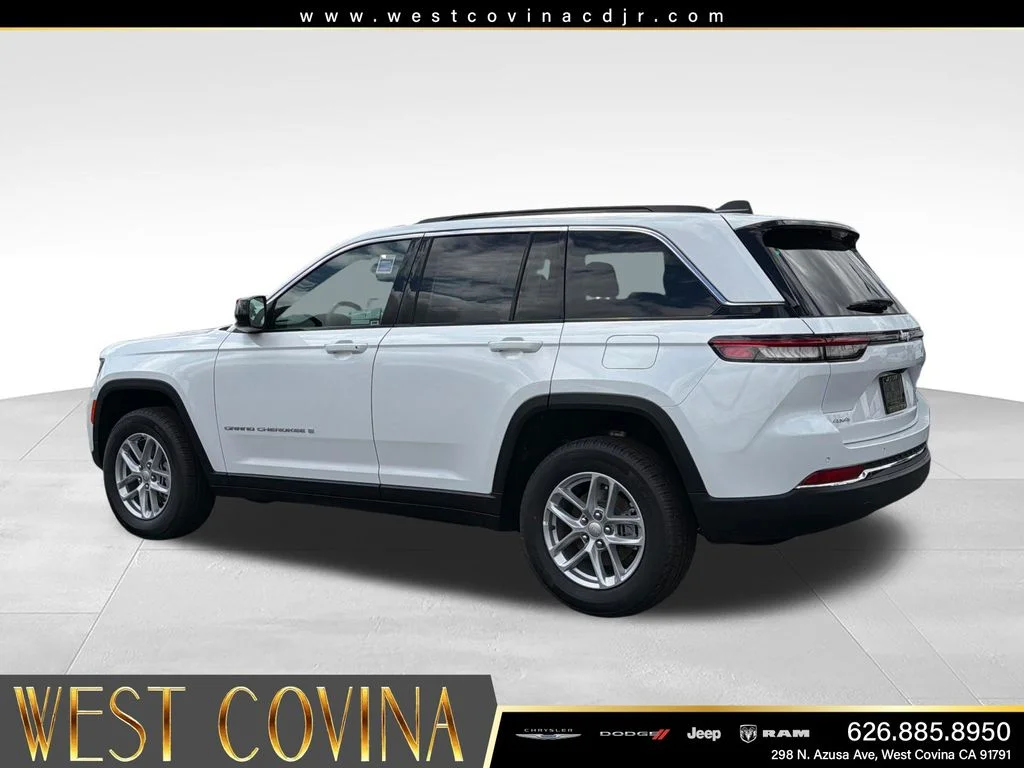 New 2026 Bright White Clearcoat Jeep Laredo X image 3