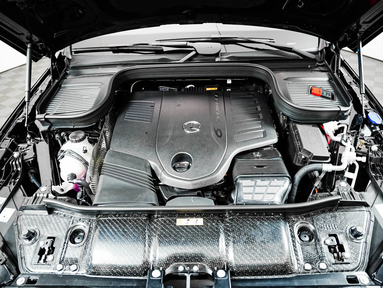 New 2026 Black Mercedes-Benz 450 4MATIC® image 3