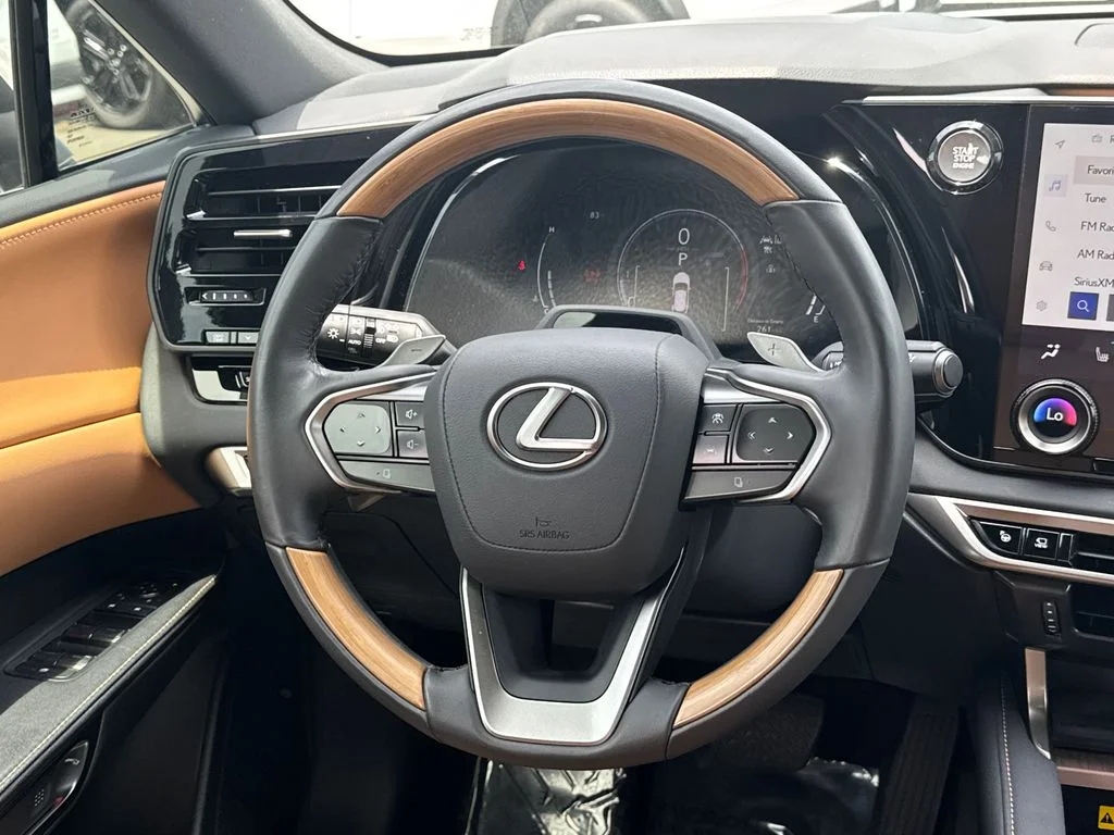 Used 2024 White Lexus 350 Premium Plus image 24