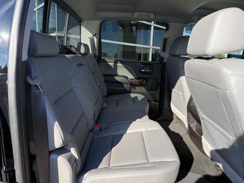 Used 2018 Onyx Black GMC SLT image 12