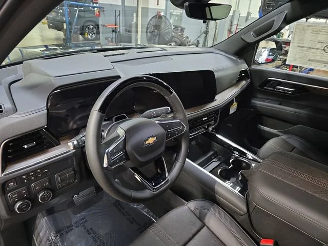 New 2026 Black Chevrolet High Country image 18