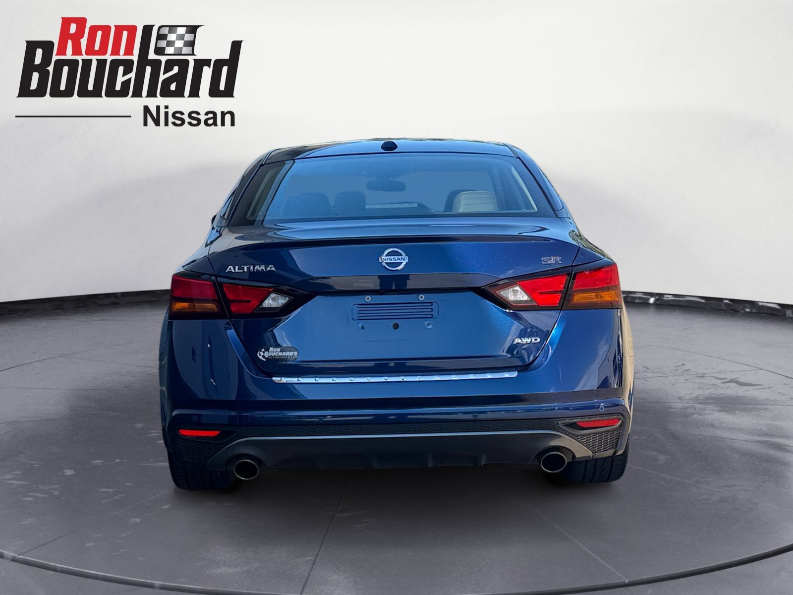 Used 2020 Deep Blue Pearl Nissan 2.5 SR image 3