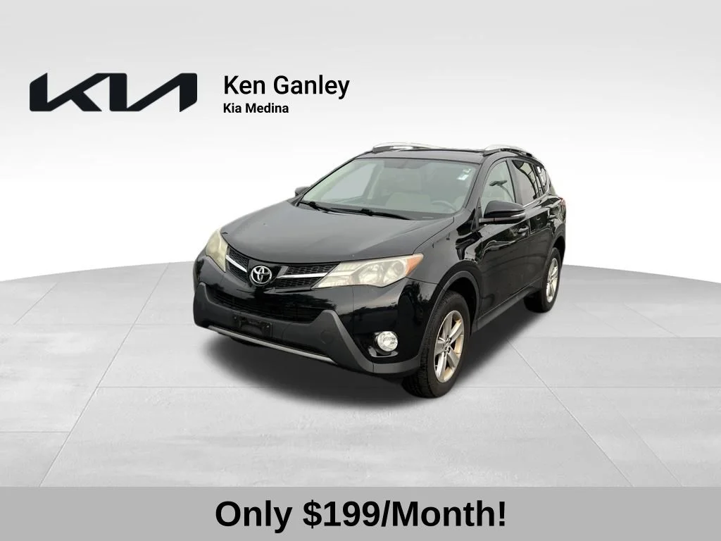 Used 2015 Black Toyota XLE image 1