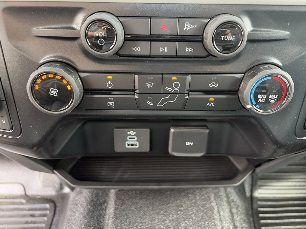 2025 Ford F-250 Super Duty XL - Photo 46