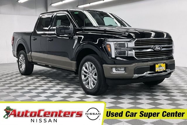 Used 2025 Agate Black Metallic Ford King Ranch image 1