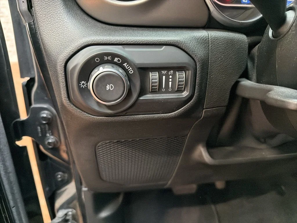 Used 2021 Black Jeep Unlimited Sport image 24