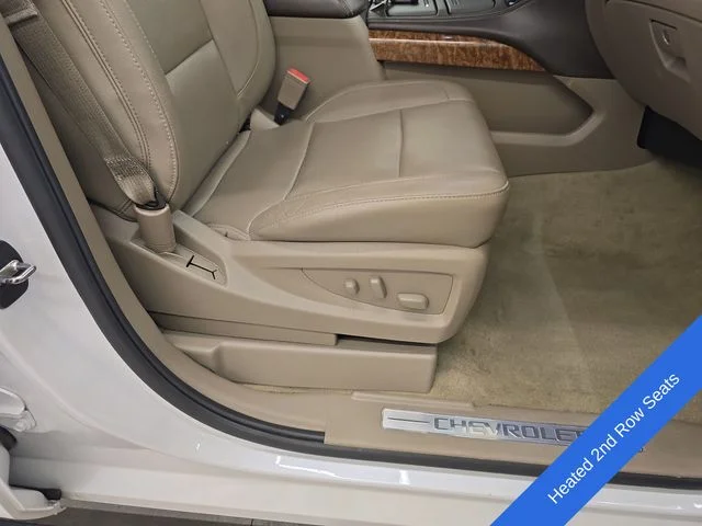 Used 2016 Iridescent Pearl Tricoat Chevrolet LTZ image 11