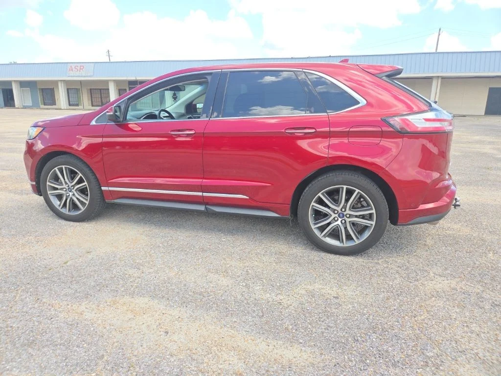 Used 2019 Ruby Red Metallic Ford Titanium image 7